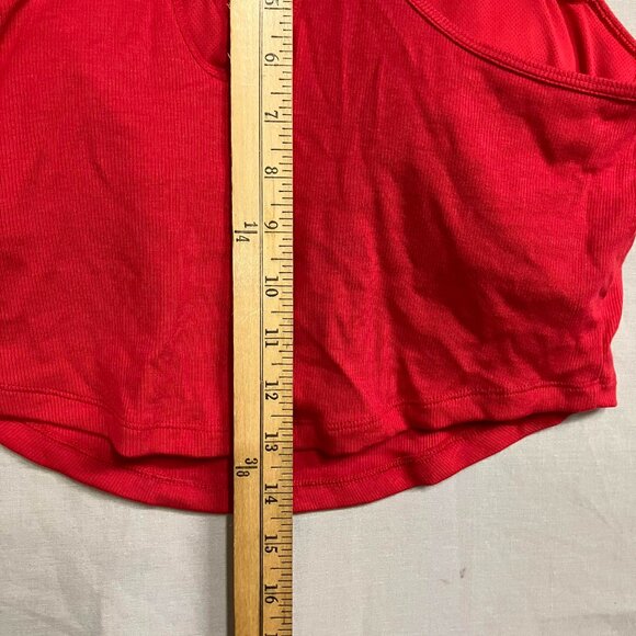 All In Motion Women's XL Red Rib High Neck Racerback Cropped Tank Top Slim Fit - Picture 13 of 13